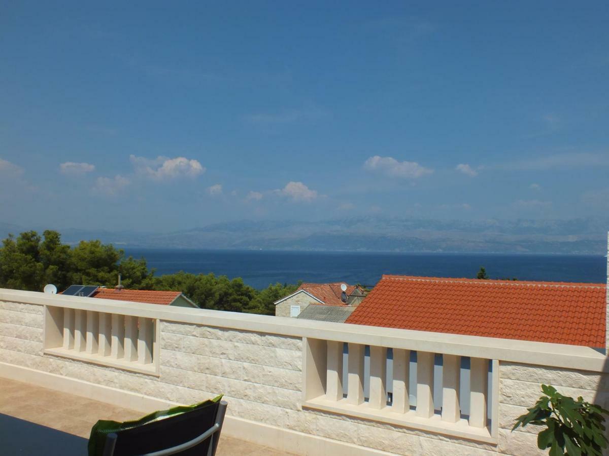 Apartments Marko Sutivan Insel Brac ภายนอก รูปภาพ